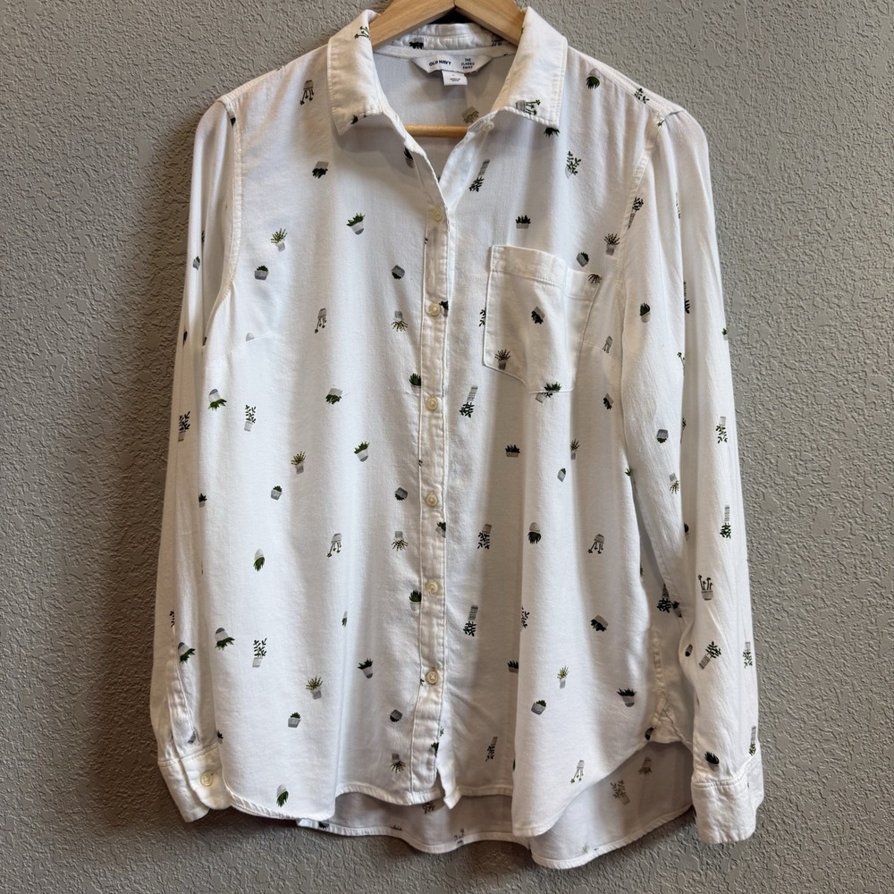 OLD NAVY The Classic Shirt Button Up Succulent Plant Life
